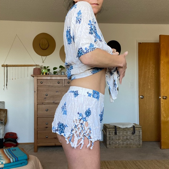 Lounge Set - Picture 3 of 4